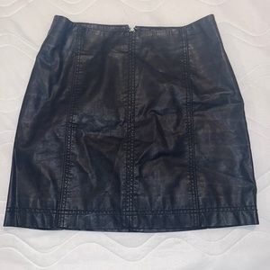 Black leather mini skirt with zipper